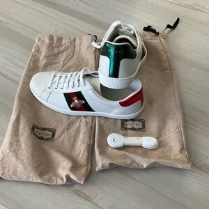 Gucci White Sneakers with Red and Green Stripes
